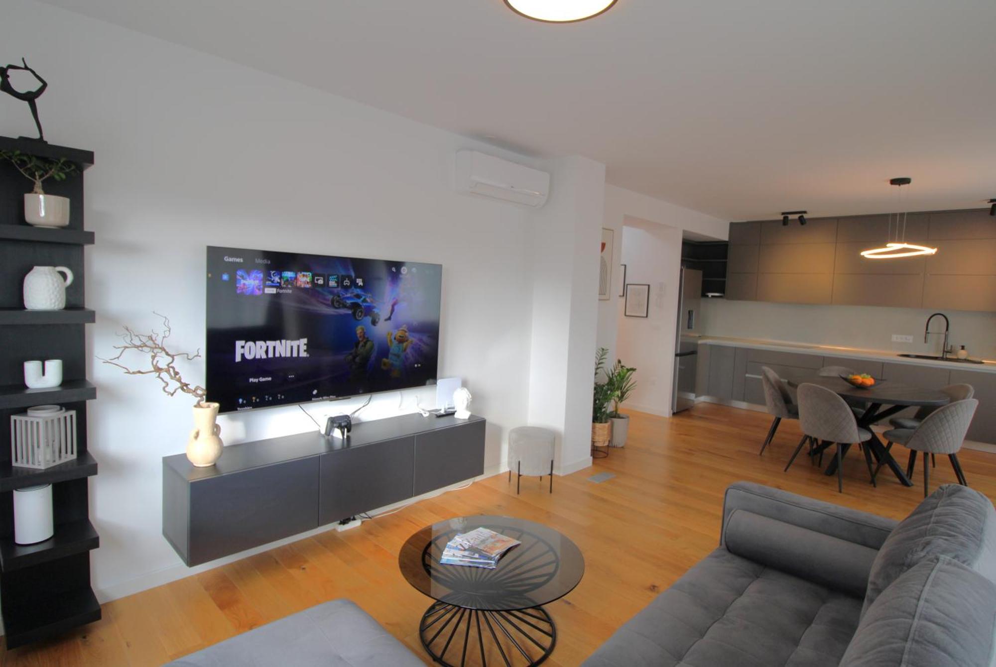 New! Jolie In - With Free Parking And Terrace! Zadar